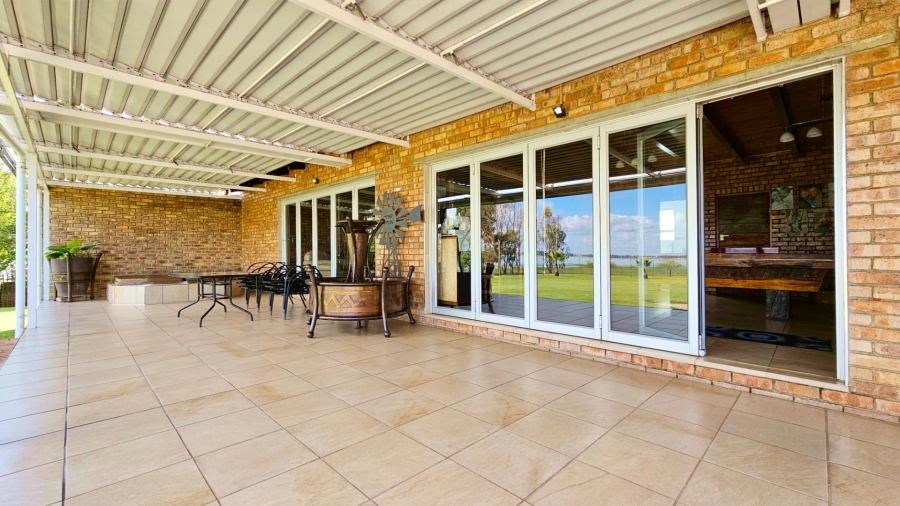 3 Bedroom Property for Sale in Oranjeville Free State